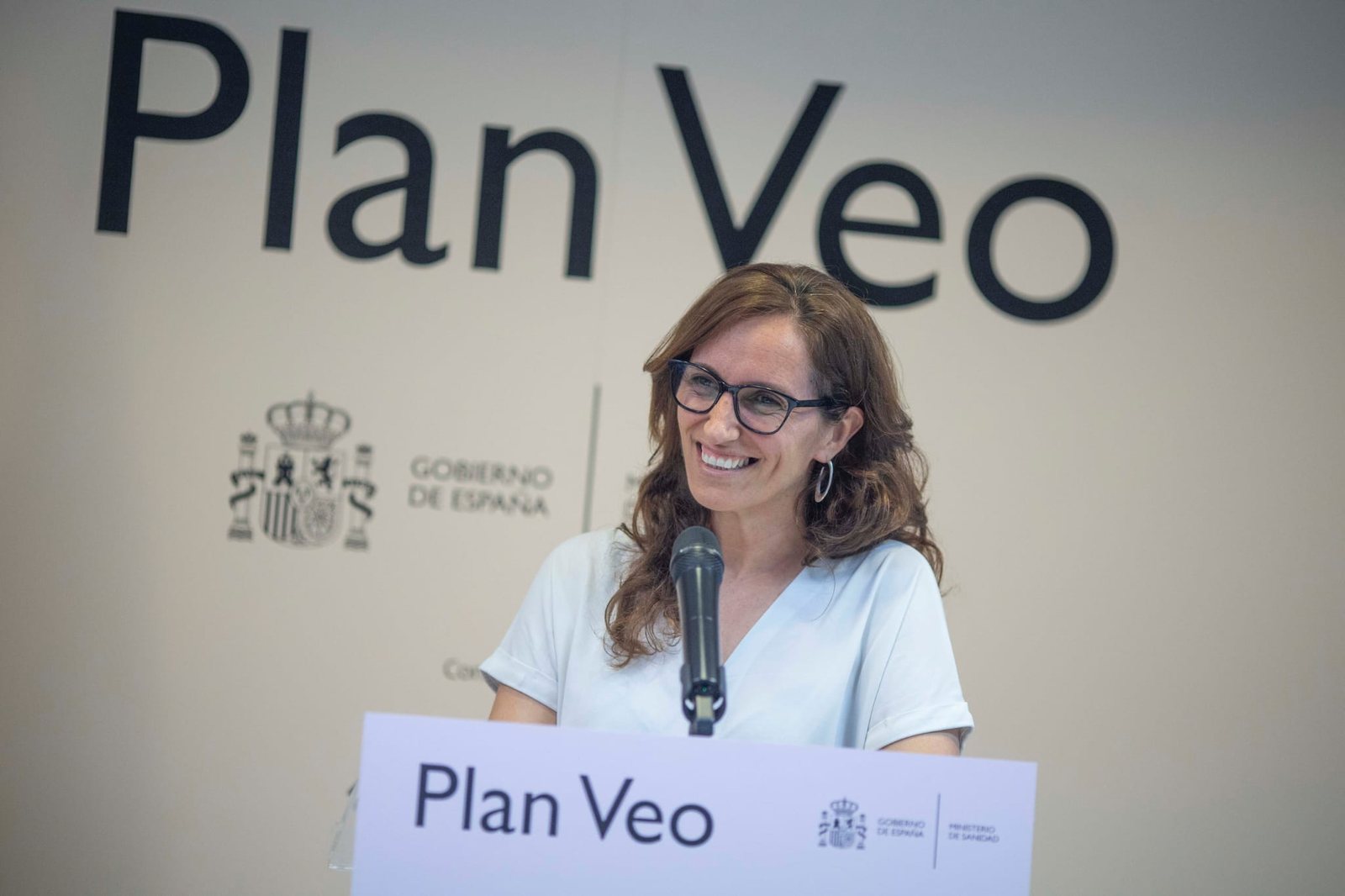 Sanidad incrementa a 70 millones de euros la financiación del Plan Veo tras superar las previsiones de beneficiarios