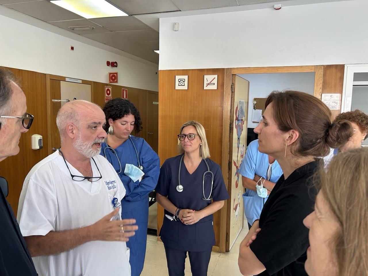 Sanidad asegura que la crisis humanitaria en Ceuta no ha colapsado la atención sanitaria ordinaria