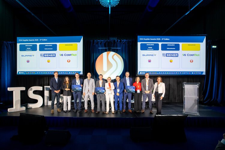 La ESA premia la excelencia e innovación de tres empresas espaciales europeas