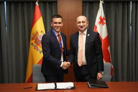 El Ministerio de Consumo recibe un premio internacional por el uso de IA en la protección del consumidor